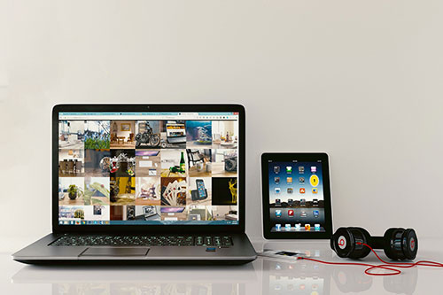 Advertise your computer sales business to customers in your service area.